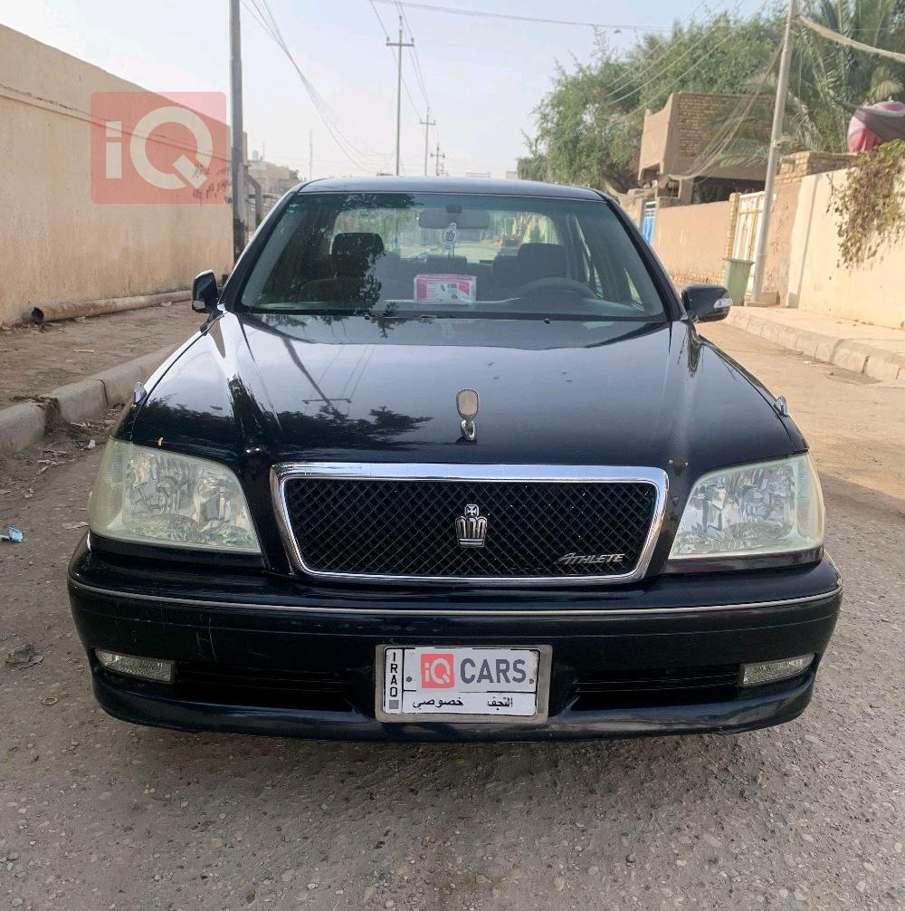 تويوتا كراون